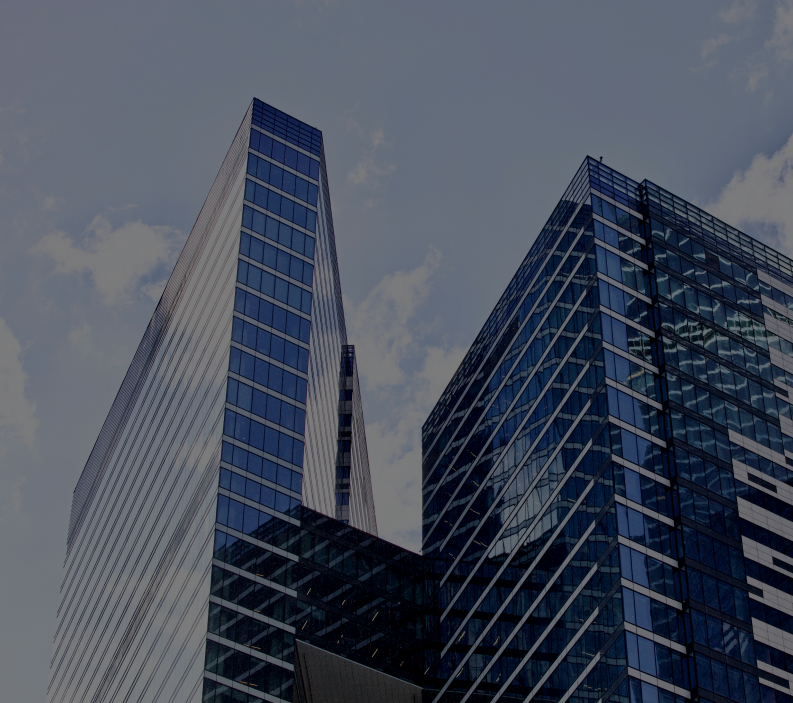 关键词：智慧楼宇，玻璃幕墙建筑，城市地标，深圳市武智科技;描述：深圳市武智科技智慧楼宇解决方案中的玻璃幕墙建筑，展现城市智慧地标风貌